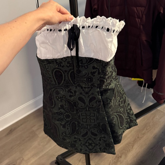 Urban Outfitters Pattern Romper NWT - Picture 4 of 7